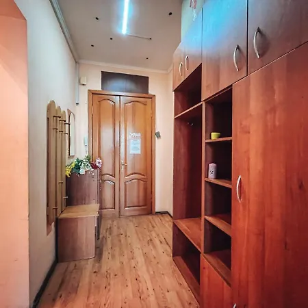 On Kreshchatik 17 Apartment *