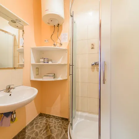 On Kreshchatik 17 Apartment Kyiv